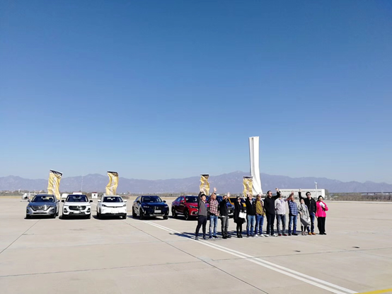 e304127c7d38f11a11d2ab8e131dc4bb.png image.png