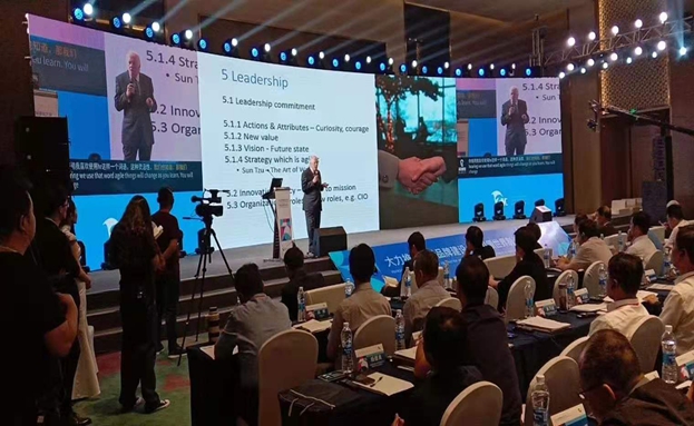 英語(yǔ)口譯翻譯價(jià)格一個(gè)小時(shí)多少錢