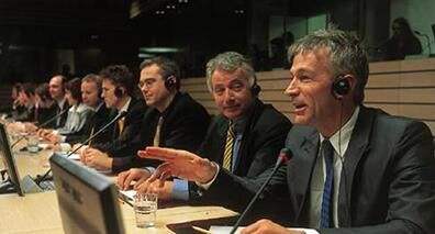 德語(yǔ)同傳翻譯哪家好？哪個(gè)翻譯公司收費(fèi)低？